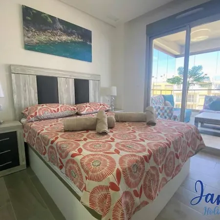 Hills Getaway With Pools & Eb7 Los Dolses